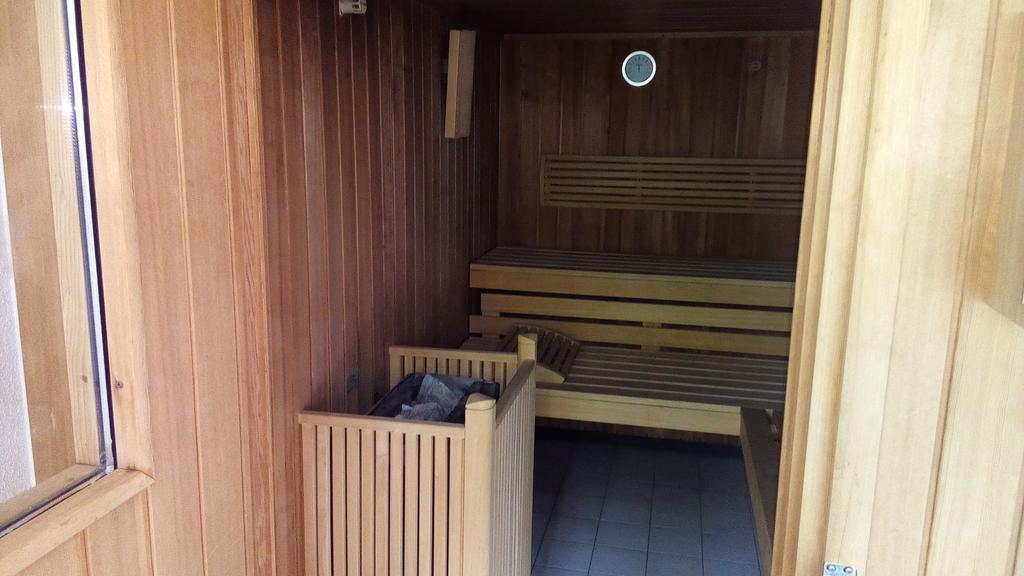Aparthotel Le Roi du Sundgau près de la Horse - Mooslargue Esterno foto